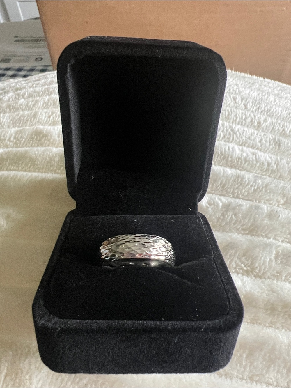 10k Italian White Gold Band Ring size 9